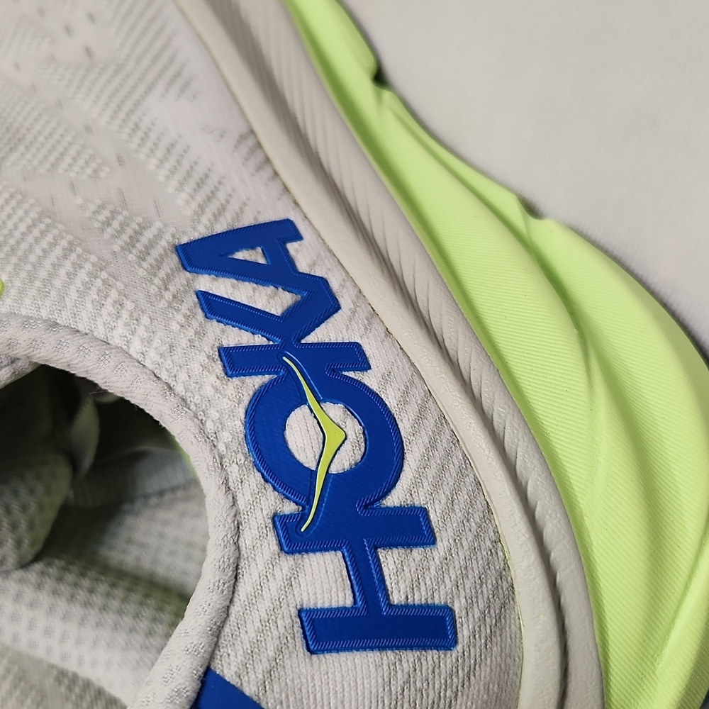 Hoka One One Clifton 9 Sneakers (M Size 9.5D) - Picture 10 of 14